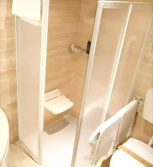 هتل Albergo Cantiani