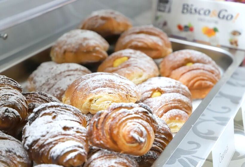 هتل Albergo Cantiani