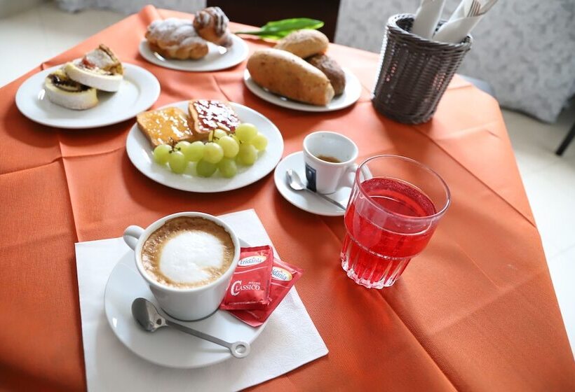 هتل Albergo Cantiani