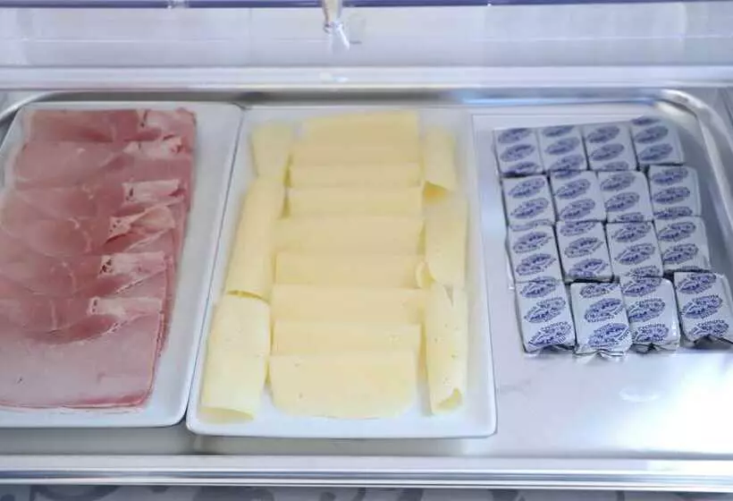 هتل Albergo Cantiani