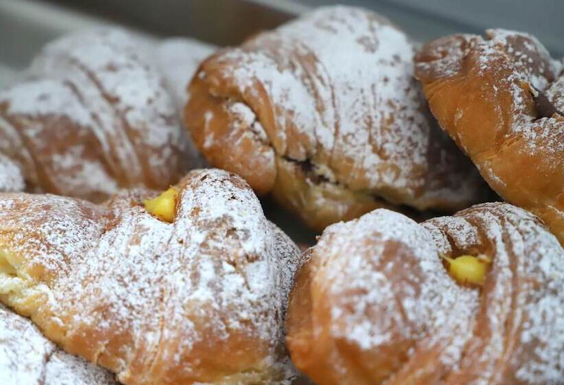 هتل Albergo Cantiani