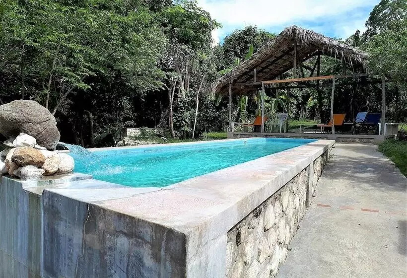 هتل La Colline Enchantée