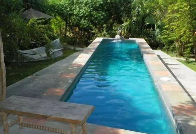 هتل La Colline Enchantée