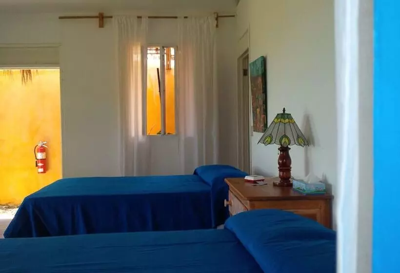 هتل La Colline Enchantée