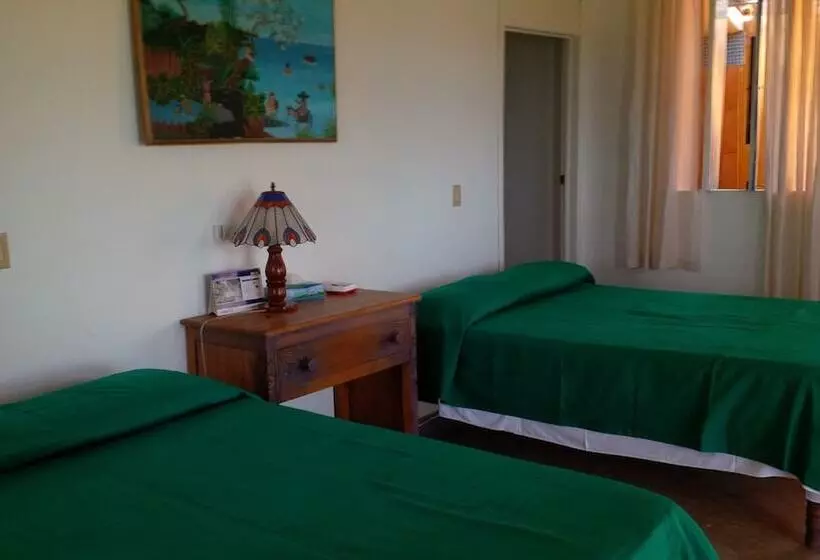 هتل La Colline Enchantée