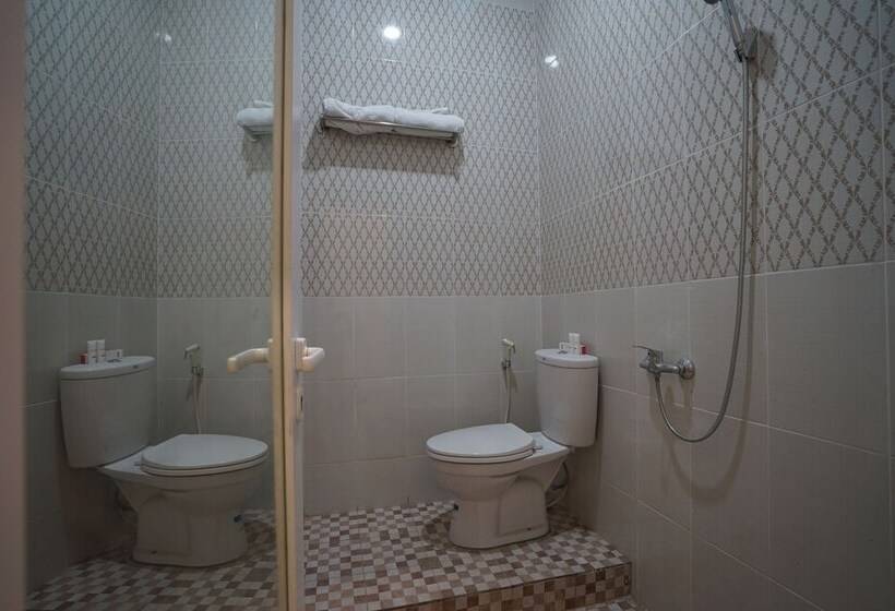 Hotel Reddoorz Near Sultan Mahmud Badaruddin Airport