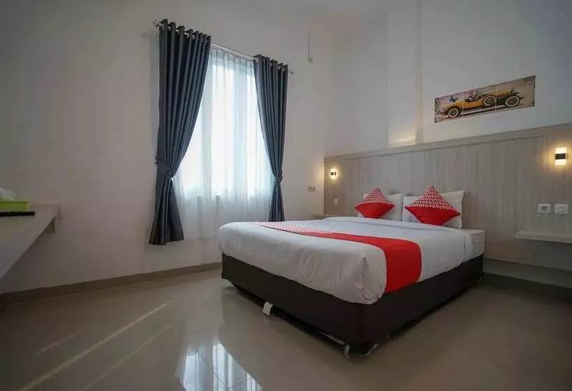 ホテル Reddoorz Near Sultan Mahmud Badaruddin Airport