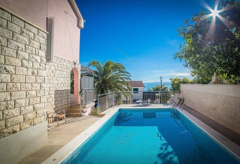 Apartments The Palms