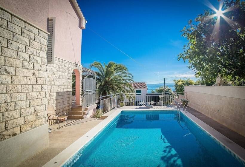 Apartments The Palms