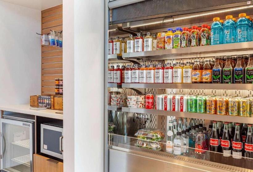 هتل Cambria Downtown Phoenix Convention & Airport