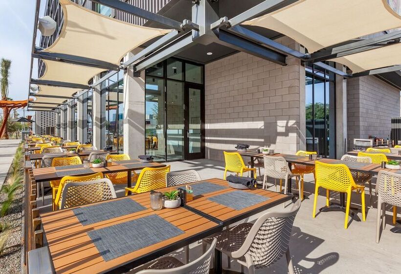 هتل Cambria Downtown Phoenix Convention & Airport