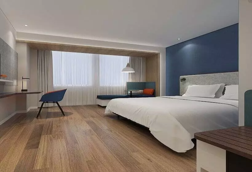 Hotelli Holiday Inn Express Lishui City Center By Ihg