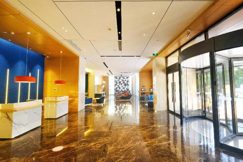 Hotelli Holiday Inn Express Lishui City Center By Ihg