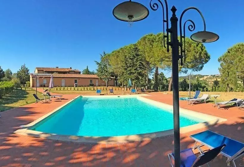 田舎風ホテル Agriturismo L'imposto