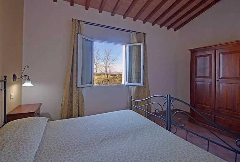 田舎風ホテル Agriturismo L'imposto