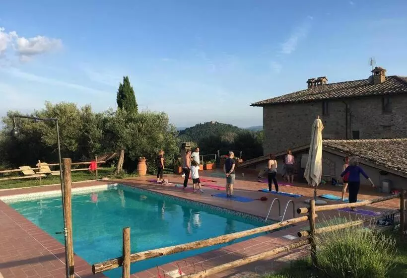 Majatalo Casale Sostenibile Per Famiglie E Gruppi Cibottola Pg