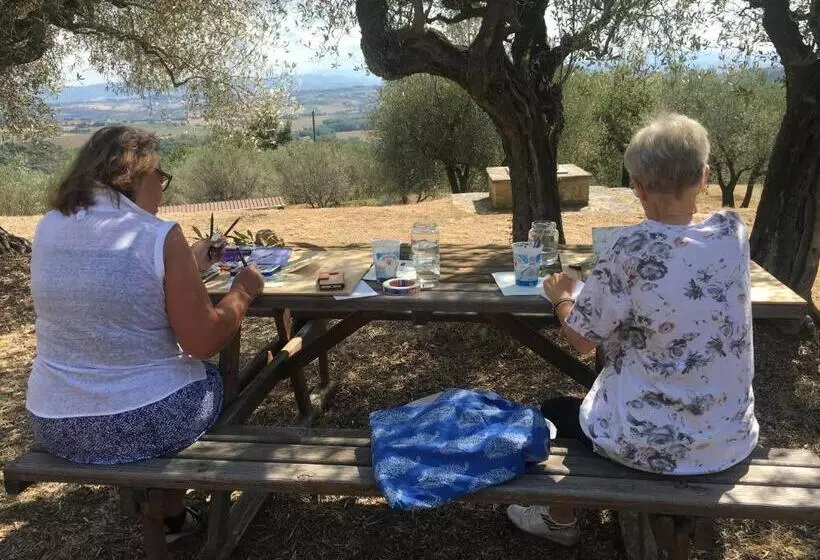 Majatalo Casale Sostenibile Per Famiglie E Gruppi Cibottola Pg