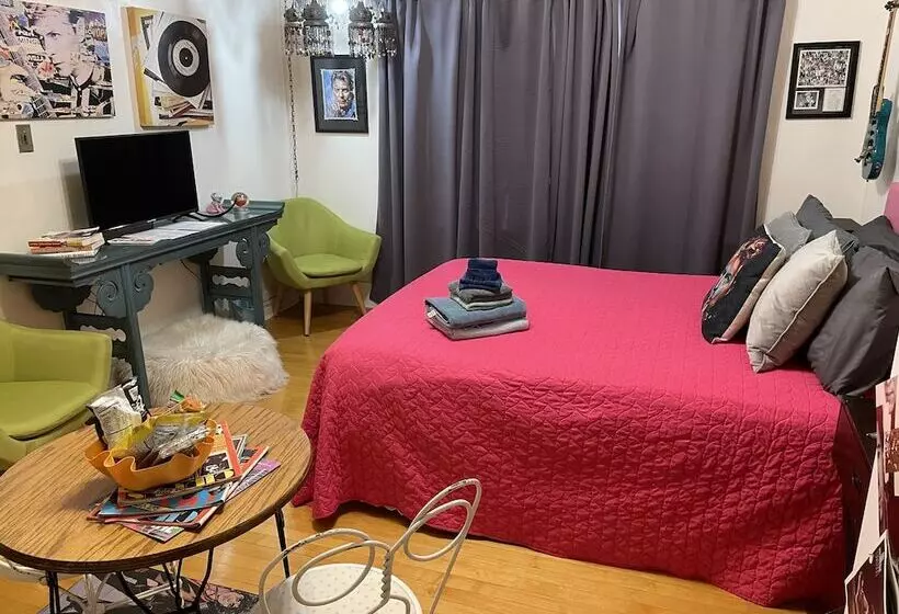 ペンション Greenway Manor