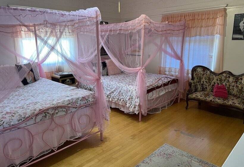 펜션 Greenway Manor