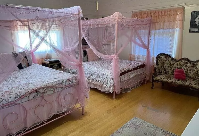 ペンション Greenway Manor