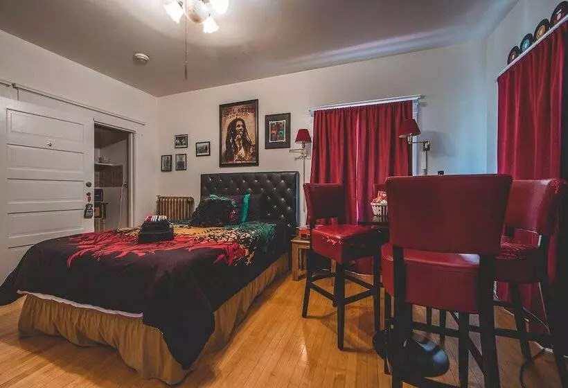 ペンション Greenway Manor