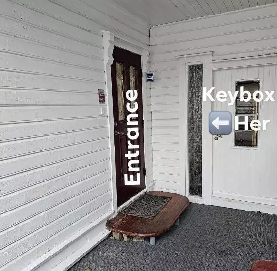 Majatalo Guest House Karmøy