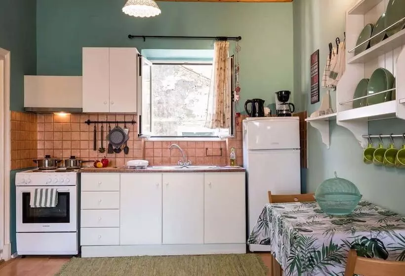 St Spyridon Cosy Apartment By Konnect