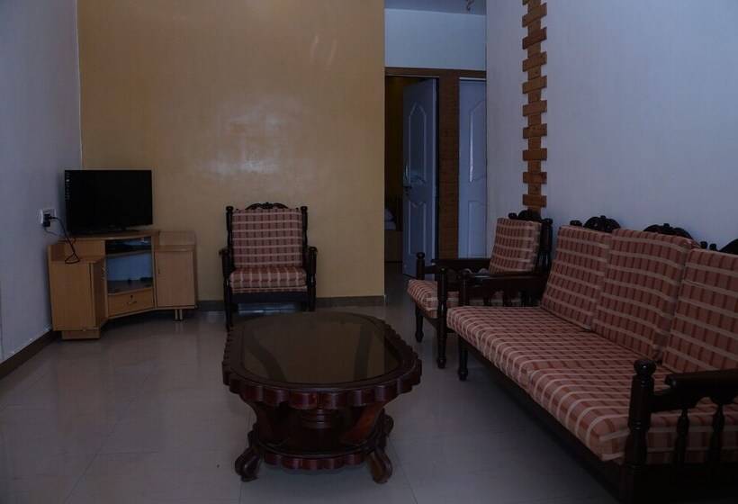 Hotell Godai Girikunj