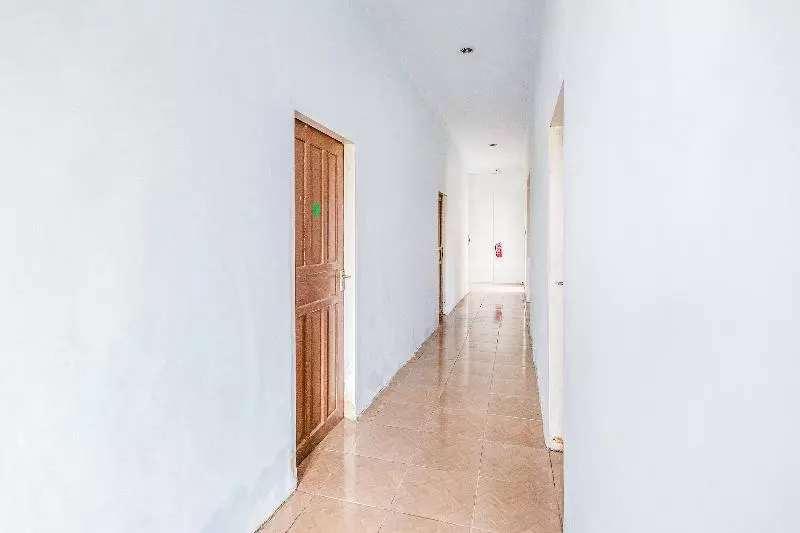 ホテル Oyo 1906 Zhafira Residence