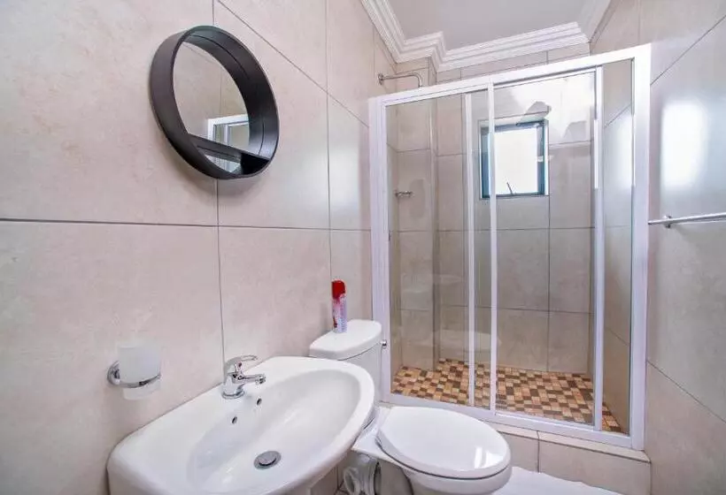 Khayalami Hotel   Emalahleni