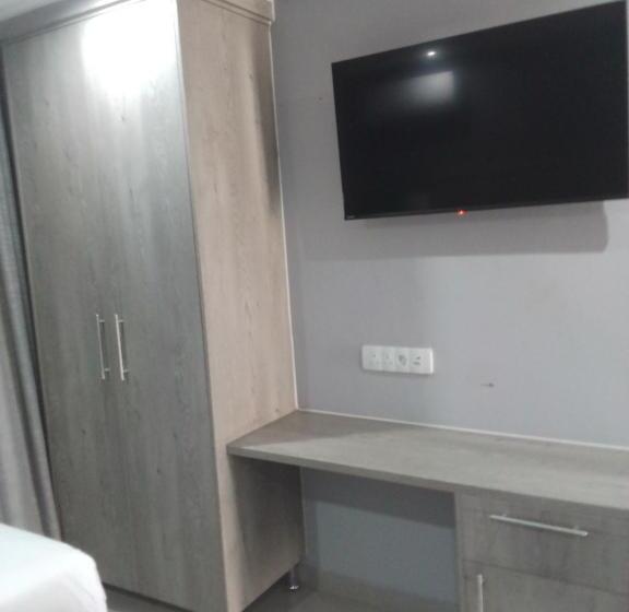 Khayalami Hotel   Emalahleni