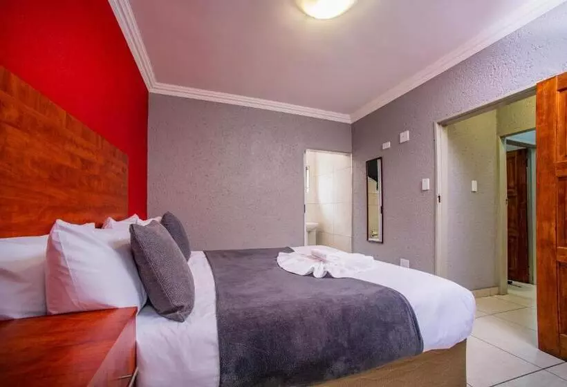 Khayalami Hotel   Emalahleni