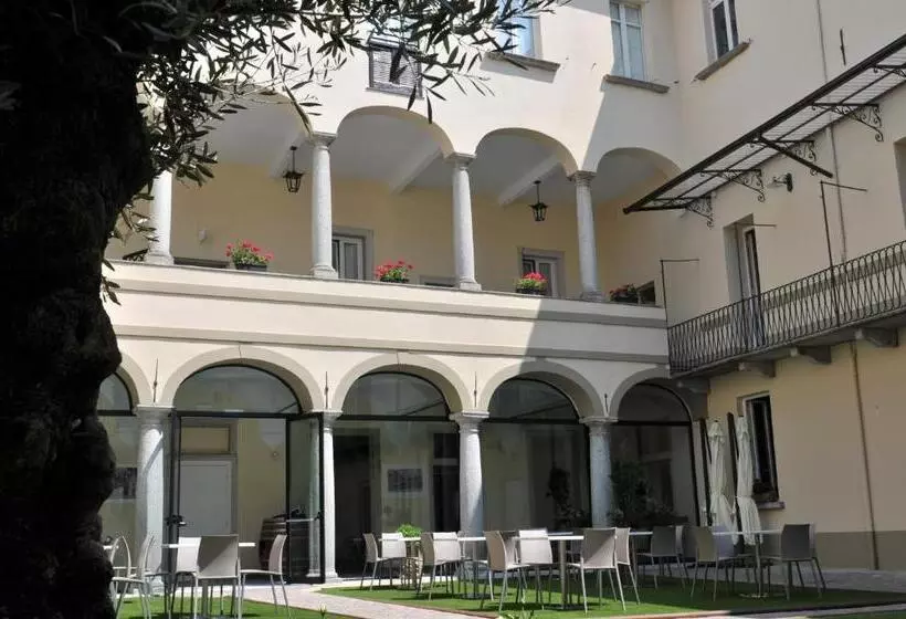 تختخواب و صبحانه Locanda La Francisca