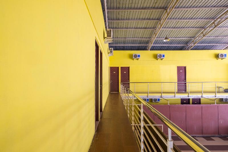 فندق Capital O 1973 Guest House Toserba Selamat Syariah Pelabuhan Ratu