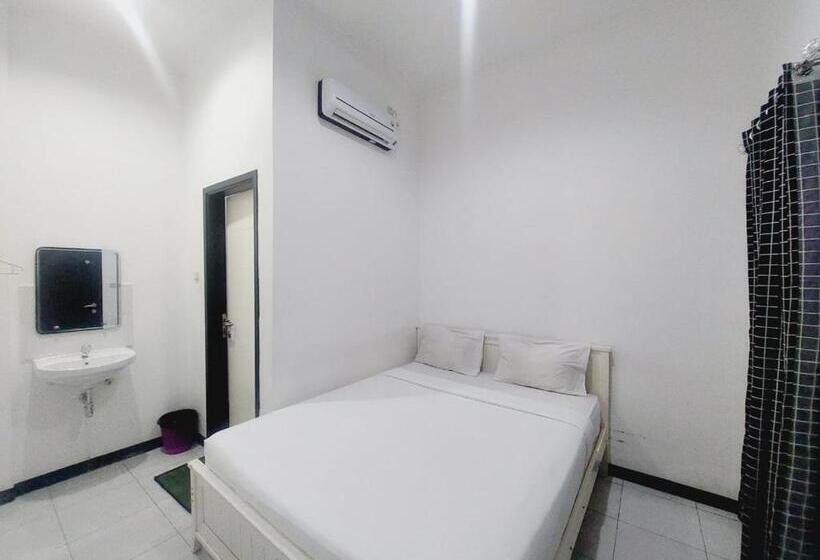 בית מלון כפרי Cozy Stay Kupang