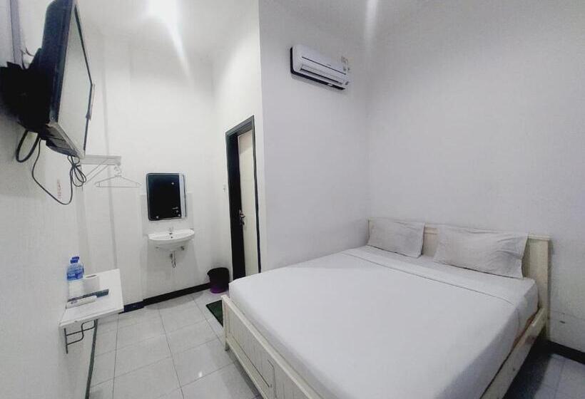 בית מלון כפרי Cozy Stay Kupang