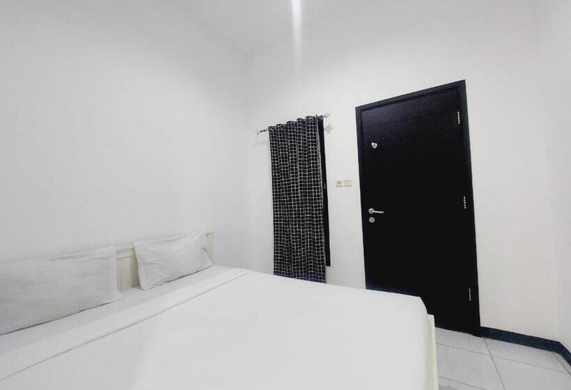 בית מלון כפרי Cozy Stay Kupang