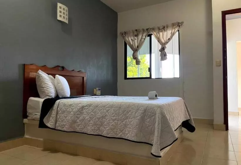 ホテル Santa Isabel