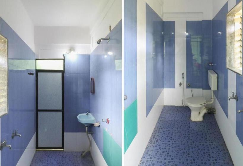 هتل Spot On 62850 Beach Side Resort