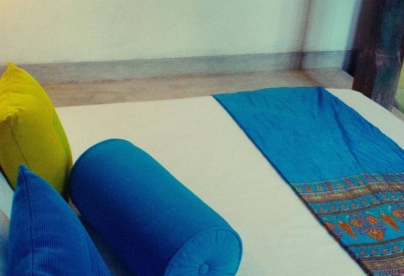 בית מלון כפרי Urban Castle