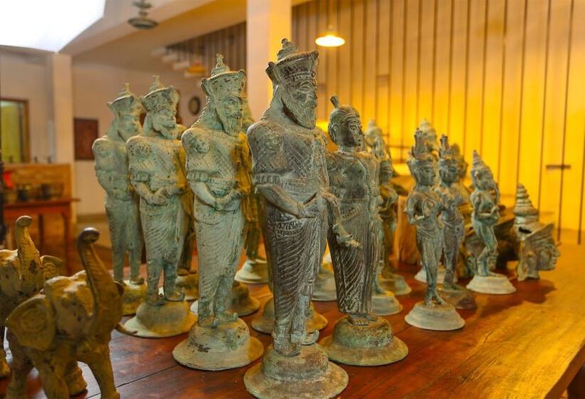 בית מלון כפרי Urban Castle