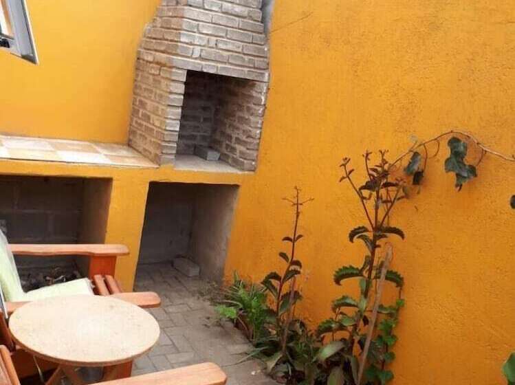 تختخواب و صبحانه Dunes Guesthouse