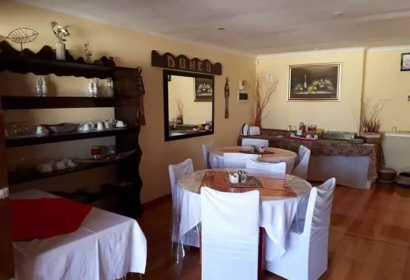 تختخواب و صبحانه Dunes Guesthouse