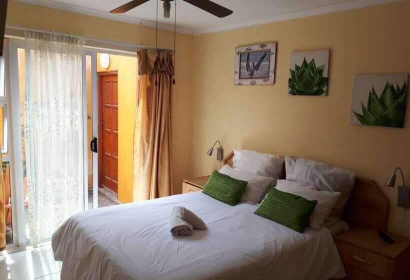 تختخواب و صبحانه Dunes Guesthouse