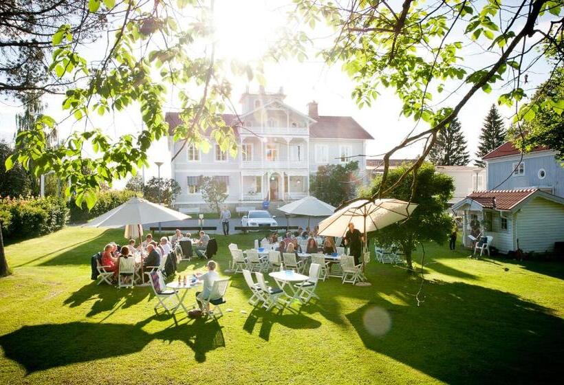 فندق Gastisbacken