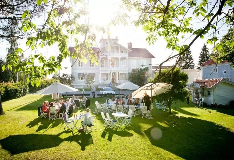 Hotelli Gastisbacken