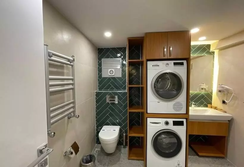 Kings Cross Hotel Istanbul