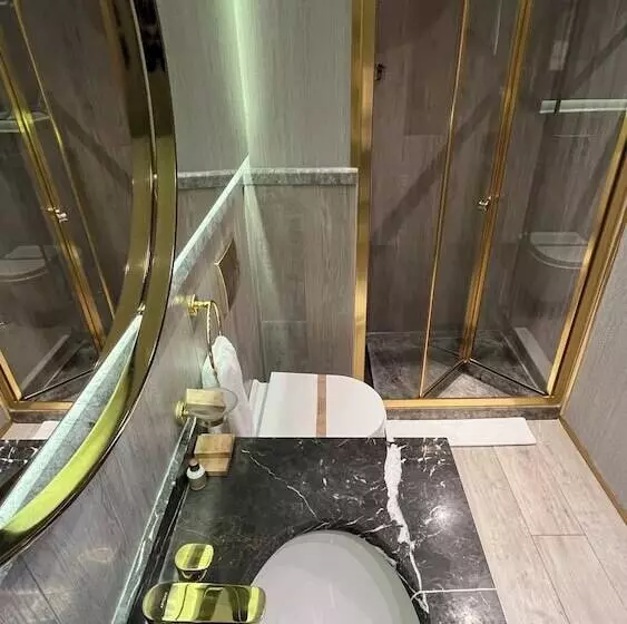 Kings Cross Hotel Istanbul