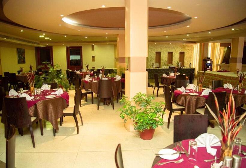 호텔 Sg Premium Resort