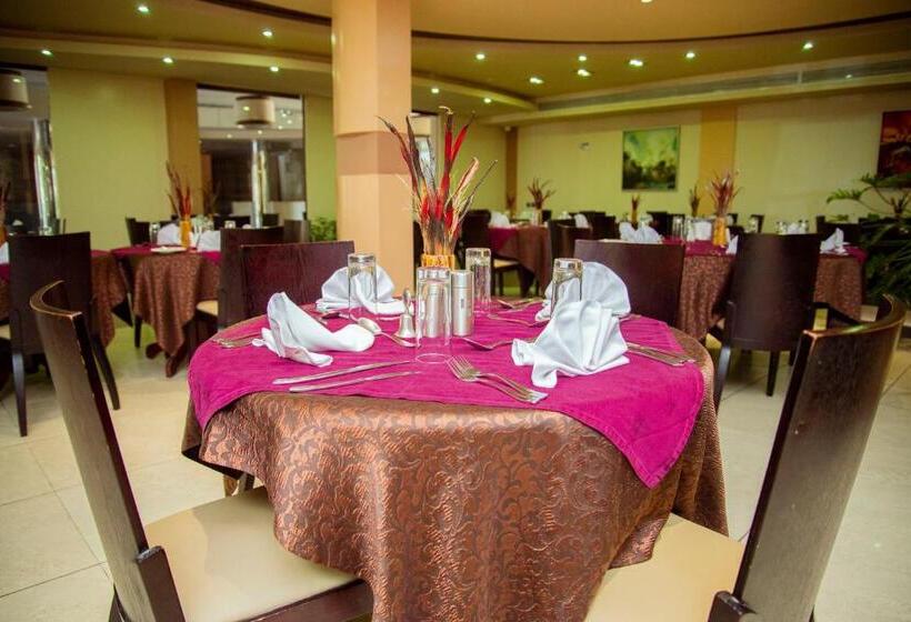 호텔 Sg Premium Resort